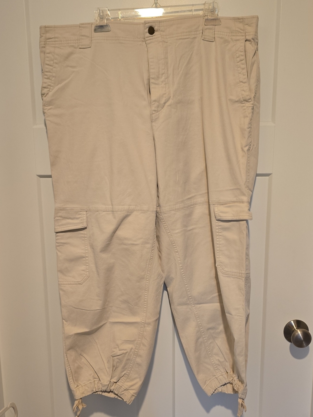 Old Navy Women's Barrel Cargo Pants